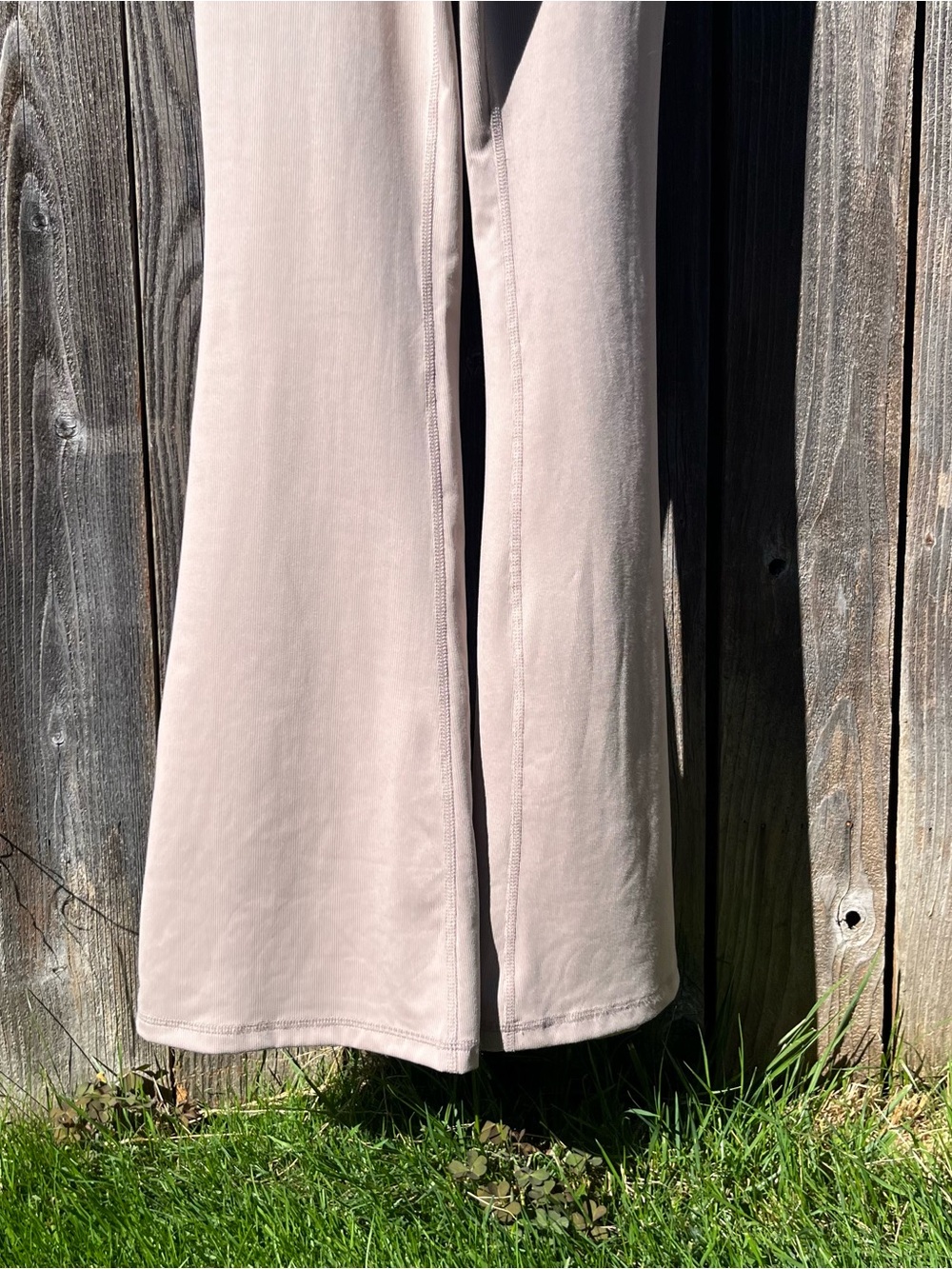 Yogalicious Lux oak brown illusion rib Scarlett flare jumpsuit Jumpsuit small - Picture 9 of 17